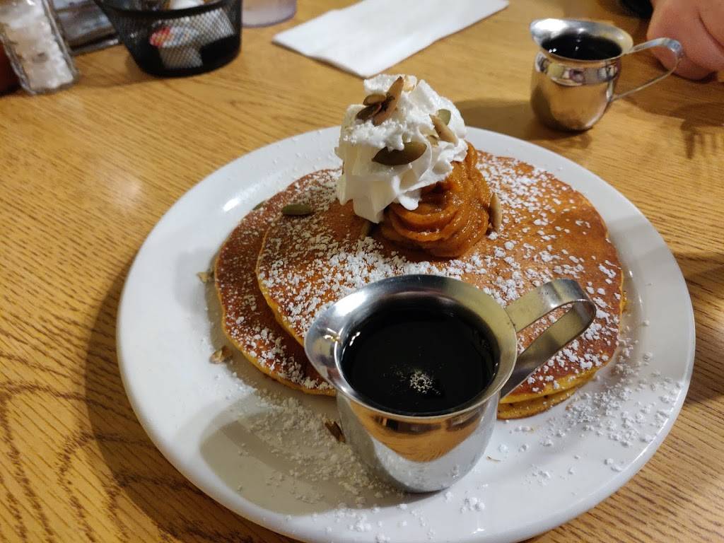 Couzins Cafe | restaurant | 12861 Northeast 85th Street b/t N 128th Ave & N, 131st Ave NE, Kirkland, WA 98033, USA | 4258228803 OR +1 425-822-8803