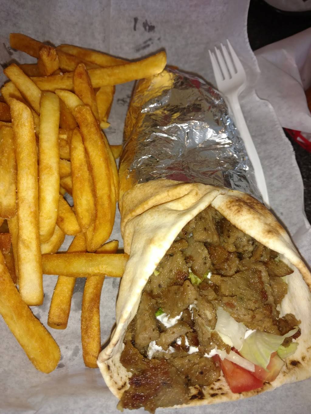 Wingyros | restaurant | 560 E Broadway St, Toledo, OH 43605, USA | 4197245605 OR +1 419-724-5605