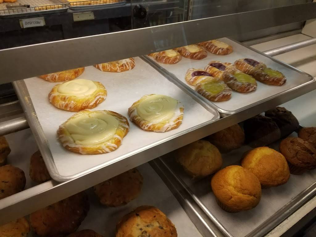 Donut Star | cafe | 204 Worcester St, North Grafton, MA 01536, USA | 5088399870 OR +1 508-839-9870