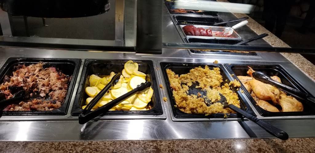 Golden Corral | restaurant | 2345 South Rd, Poughkeepsie, NY 12601, USA | 8458674700 OR +1 845-867-4700