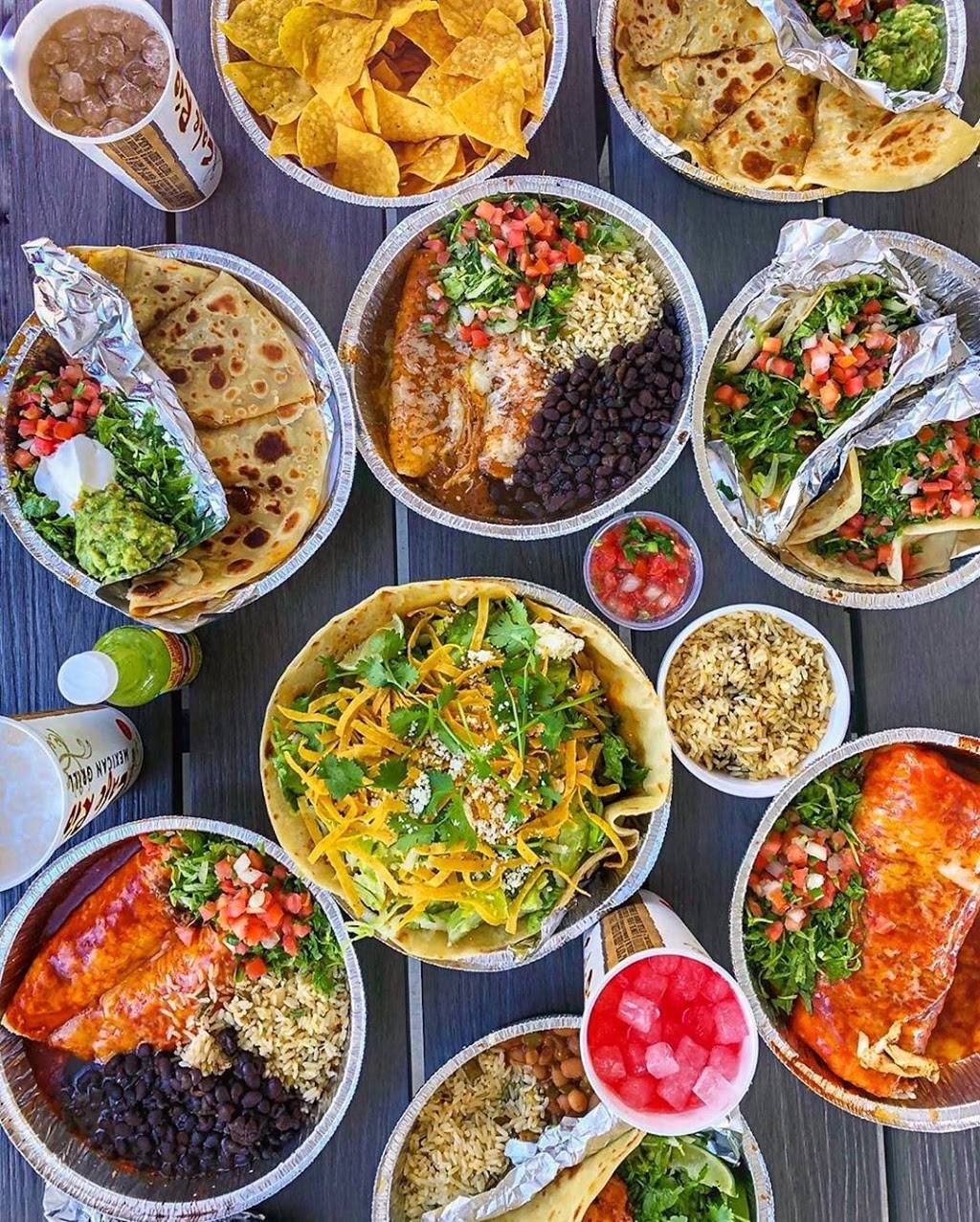 Cafe Rio Mexican Grill | restaurant | 11428 S Pkwy Plaza Dr, South Jordan, UT 84095, USA | 8013043324 OR +1 801-304-3324