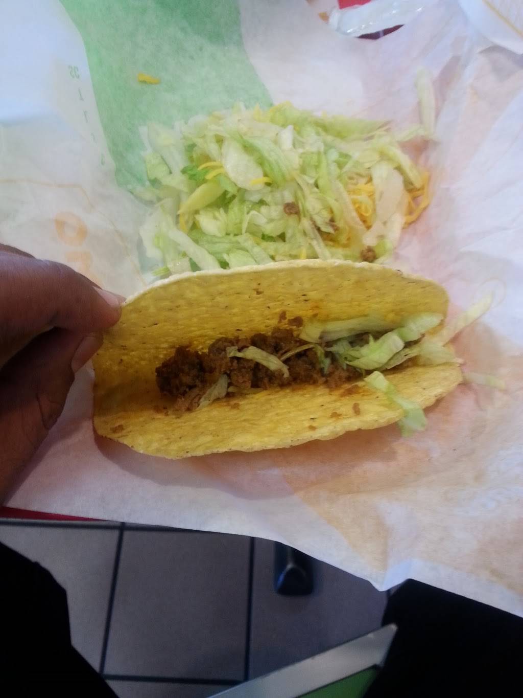 Del Taco | meal takeaway | 28055 Scott Rd, Murrieta, CA 92563, USA | 9513017111 OR +1 951-301-7111
