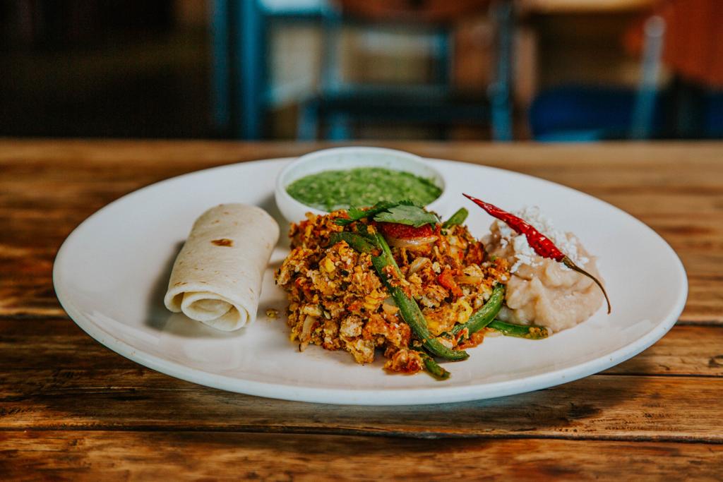 Balvinas Mexican Kitchen | restaurant | 24291 Avenida De La Carlota, Laguna Hills, CA 92653, USA | 9495879418 OR +1 949-587-9418