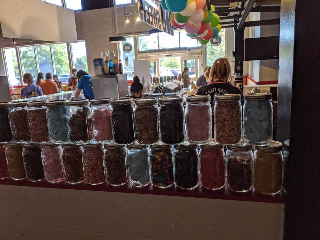 Crazy masons milkshakes | restaurant | 1220 Moser Dr, Myrtle Beach, SC 29577, USA | 8438654278 OR +1 843-865-4278