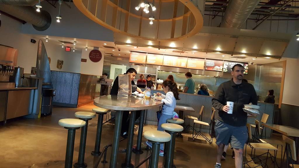 Chipotle Mexican Grill | restaurant | 865 Rockville Pike Ste B, Rockville, MD 20852, USA | 3012795461 OR +1 301-279-5461