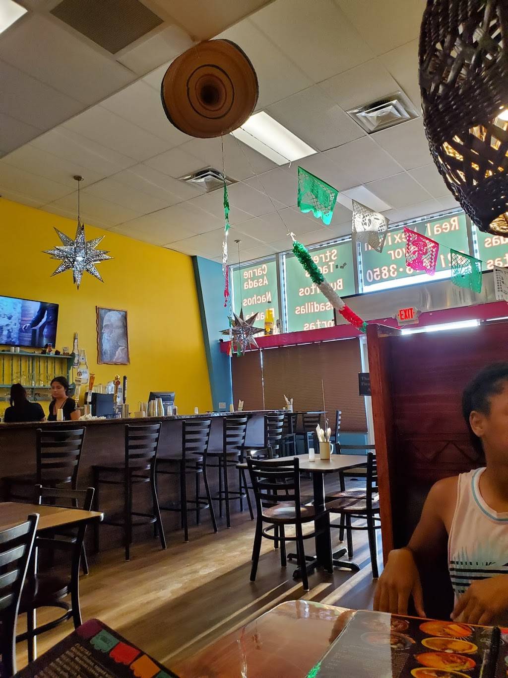 MEXICOS GRILL | restaurant | 5240 N Atlantic Ave #170, Cocoa Beach, FL 32931, USA | 3216133850 OR +1 321-613-3850