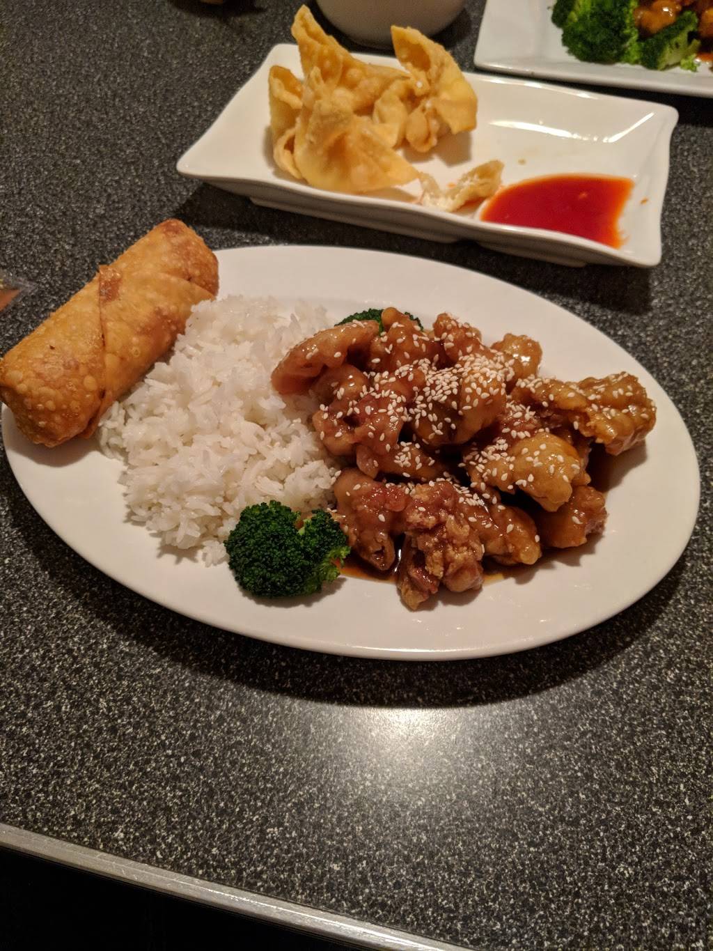 New Great Wall | restaurant | 1360 N Fairfield Rd, Beavercreek, OH 45434, USA | 9374270555 OR +1 937-427-0555