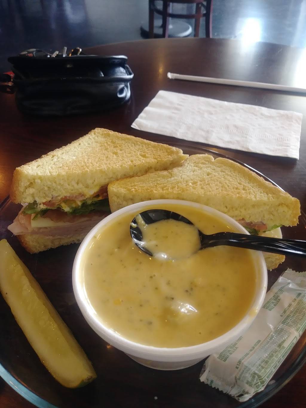 The Loft Cafe | restaurant | 135 Goshen Rd, Rincon, GA 31326, USA | 9128265733 OR +1 912-826-5733