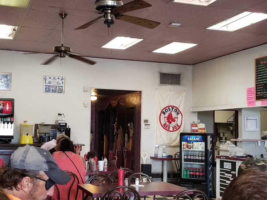 Bos Spuds & Burgers | meal takeaway | 12895 Josey Ln, Farmers Branch, TX 75234, USA | 9722437783 OR +1 972-243-7783