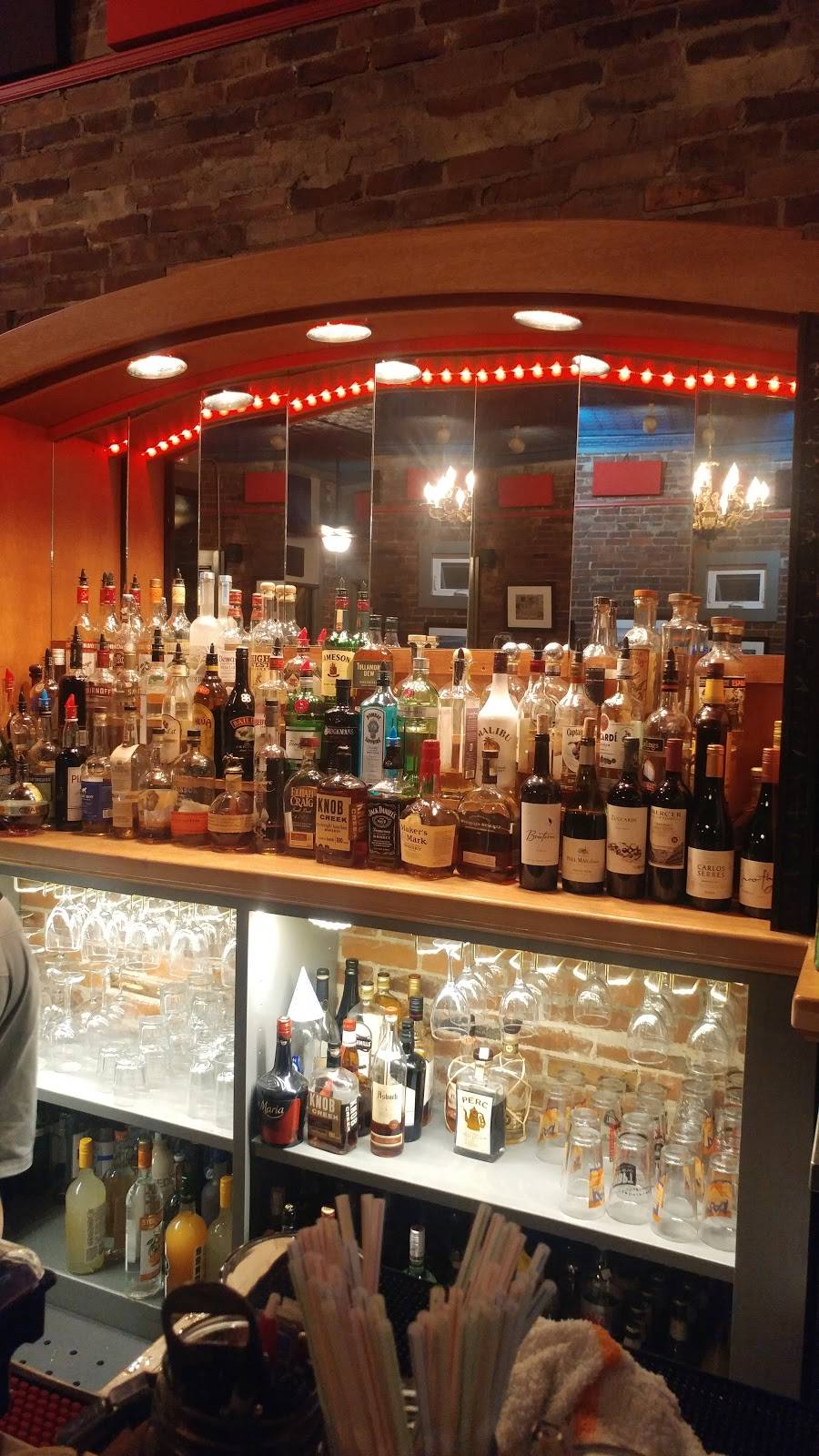 Phat Cats Bistro | restaurant | 65A Market St, Amesbury, MA 01913, USA | 9783882777 OR +1 978-388-2777