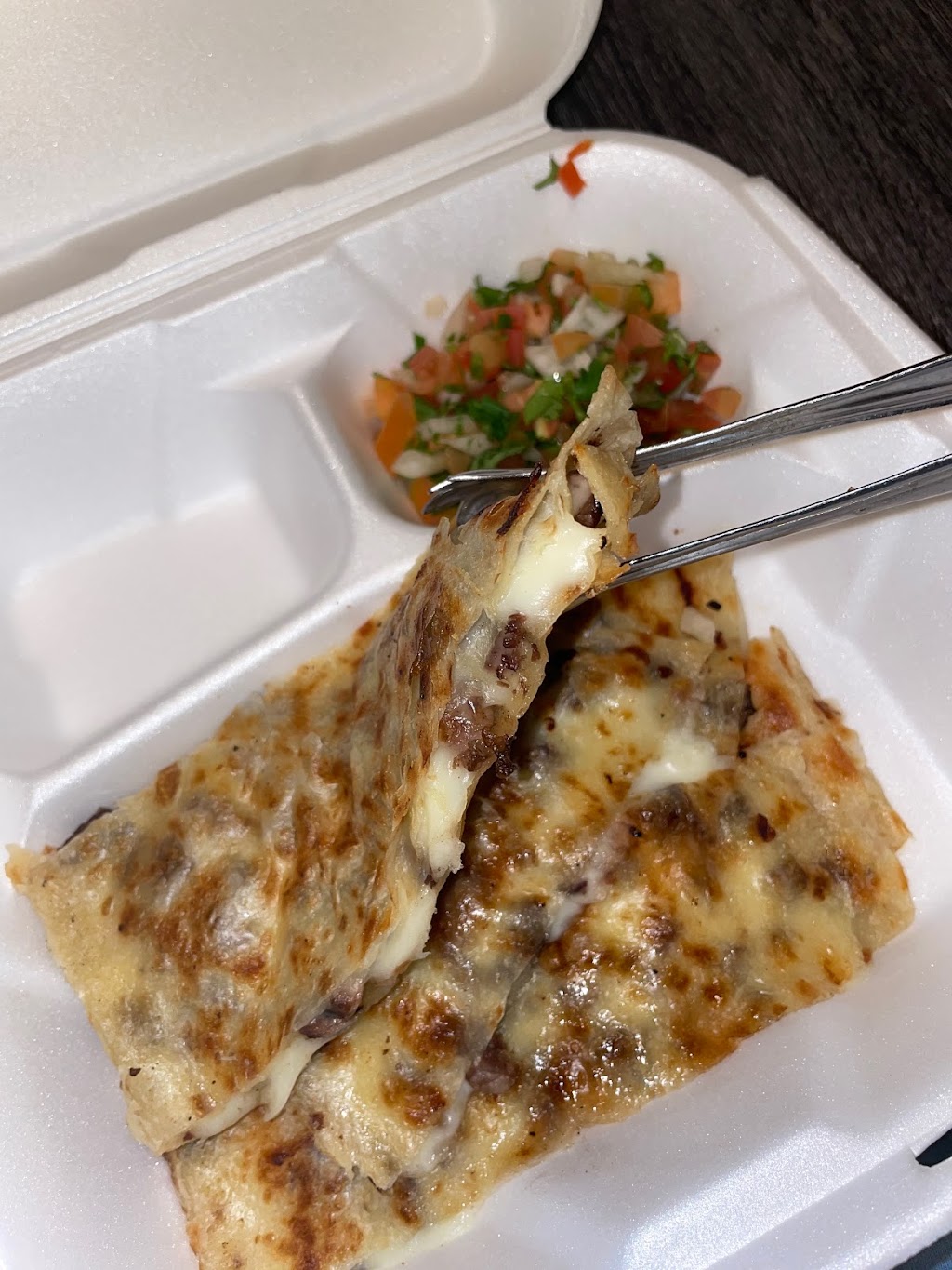 JDees Breakfast & More | restaurant | Drexel &, S Mission Rd, Tucson, AZ 85706, USA | 5204200276 OR +1 520-420-0276