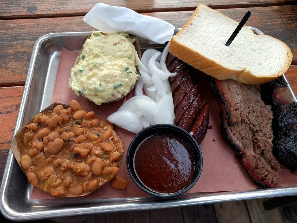 The Patio At The Pit Room | restaurant | 1205 Richmond Ave, Houston, TX 77006, USA | 8329627143 OR +1 832-962-7143