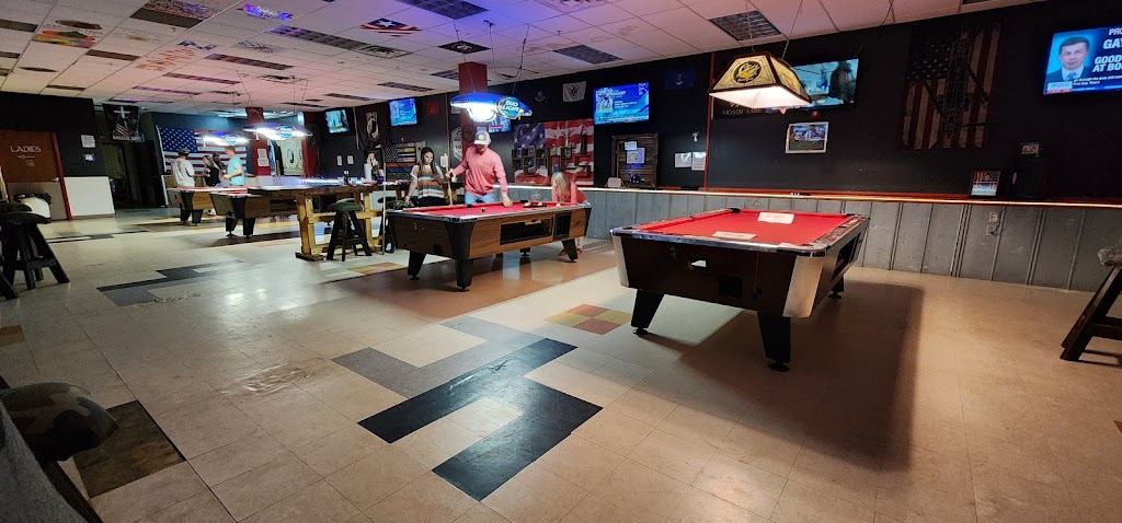 4C BBQ | restaurant | 1045 US-331 Suite H, Defuniak Springs, FL 32435, USA | 8508924227 OR +1 850-892-4227