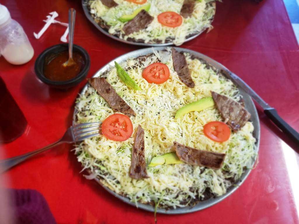 Lindo Oaxaca | restaurant | 322 E Washington Blvd, Los Angeles, CA 90015, USA | 2137498723 OR +1 213-749-8723