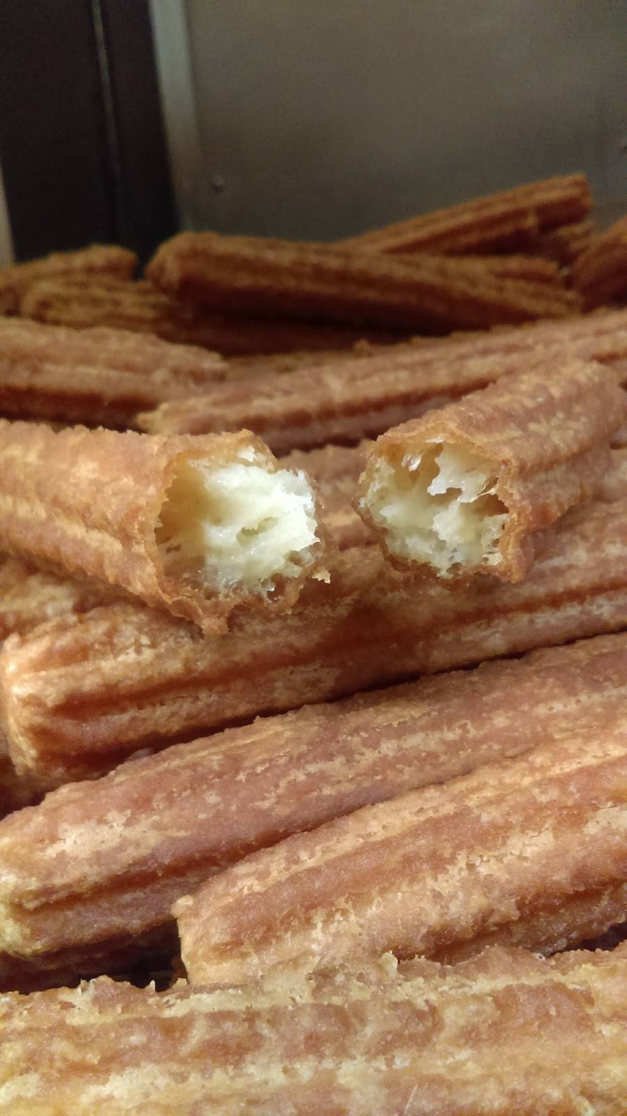 Don Churro | meal takeaway | 1626 S Blue Island Ave, Chicago, IL 60608, USA | 3127333173 OR +1 312-733-3173