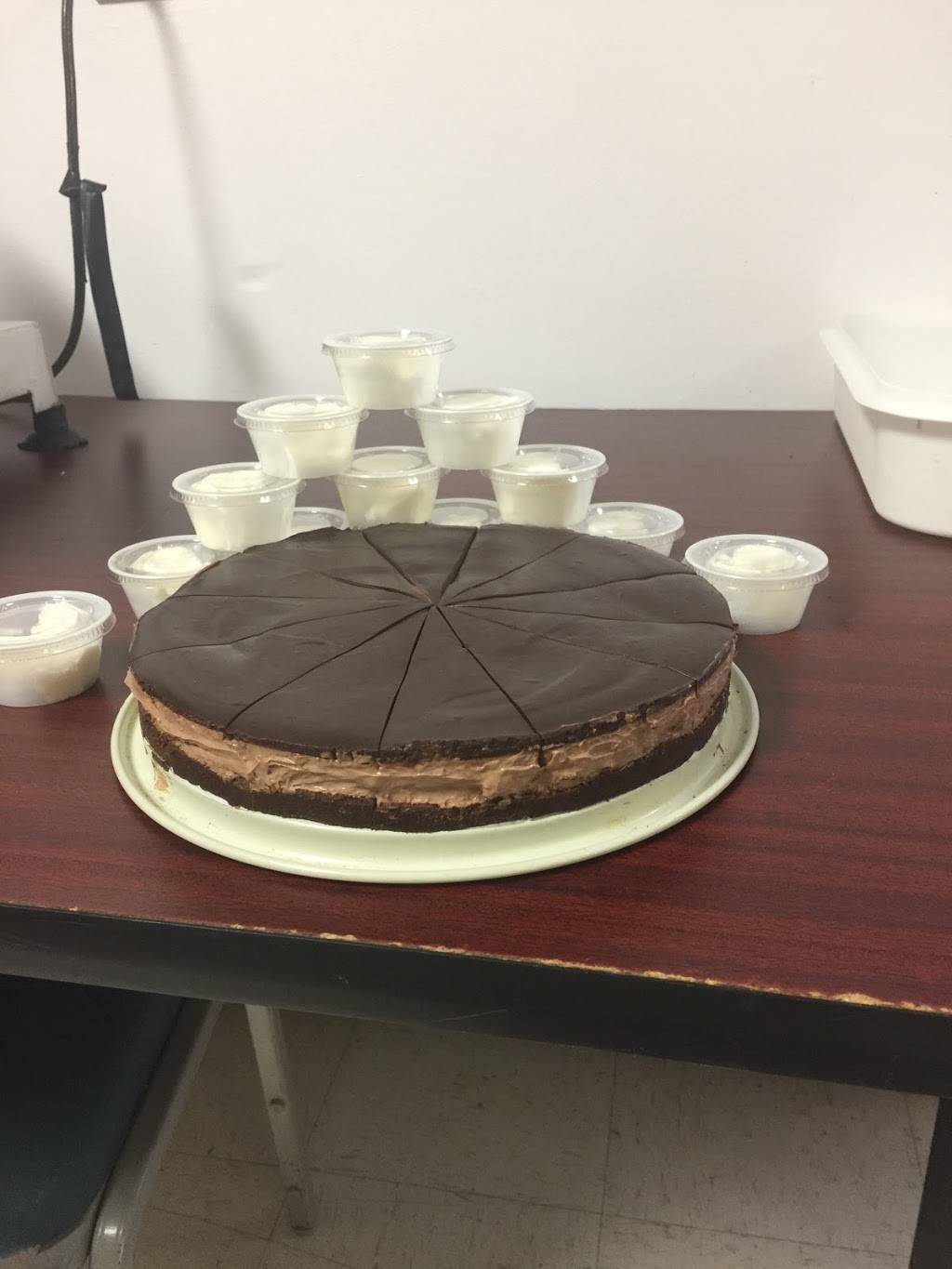 Midway Pizza | restaurant | 961 US-79, Dover, TN 37058, USA | 9314729092 OR +1 931-472-9092