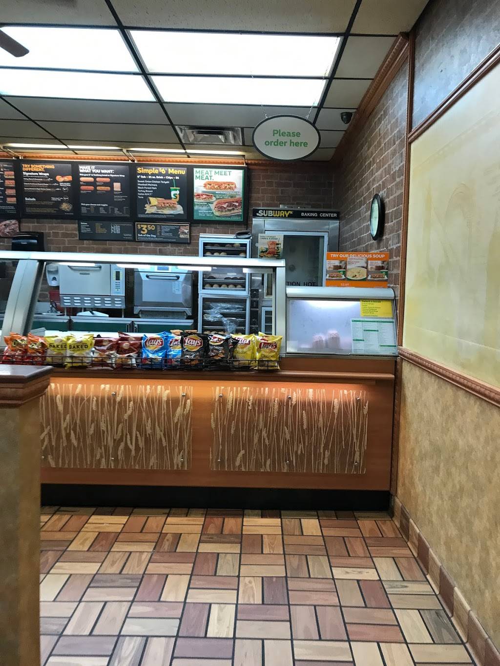 Subway | restaurant | 105 Governors Dr SE, Huntsville, AL 35801, USA | 2565395252 OR +1 256-539-5252