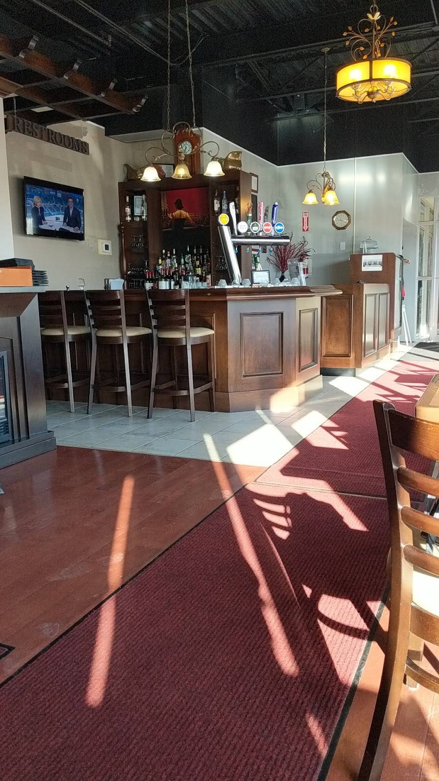 Dimitris Restaurant & Nikos Patio | restaurant | 609 William St, Cobourg, ON K9A 3A5, Canada | 2892521609 OR +1 289-252-1609