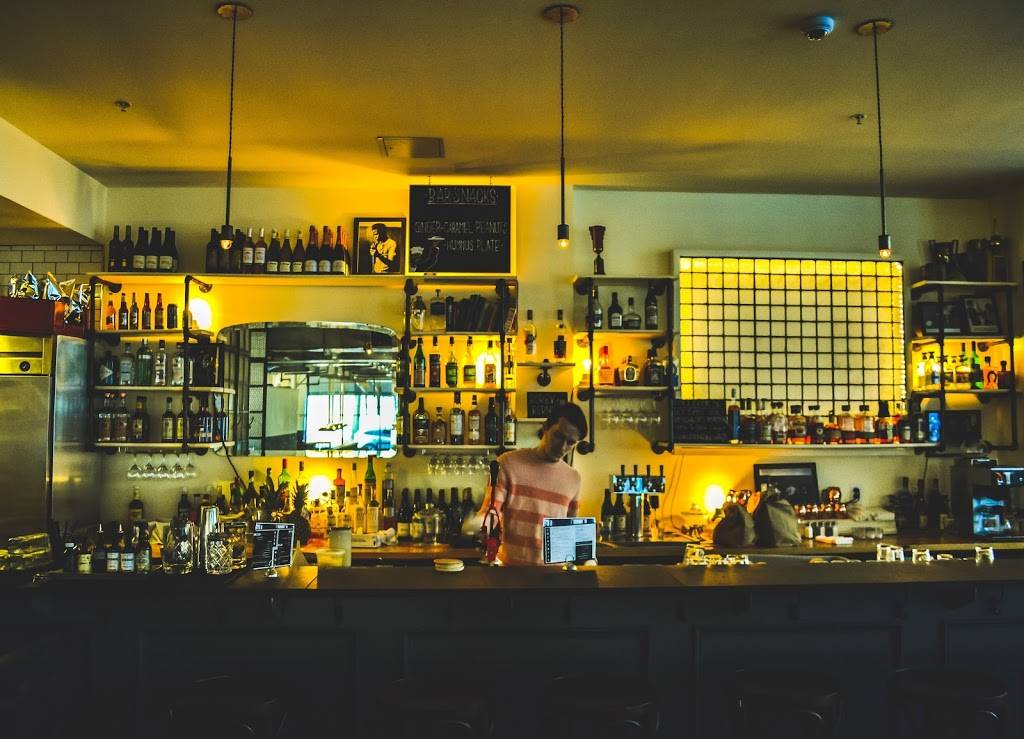 Greenleafs Pool Room | restaurant | 100 N 6th St, Richmond, VA 23219, USA | 8043037102 OR +1 804-303-7102