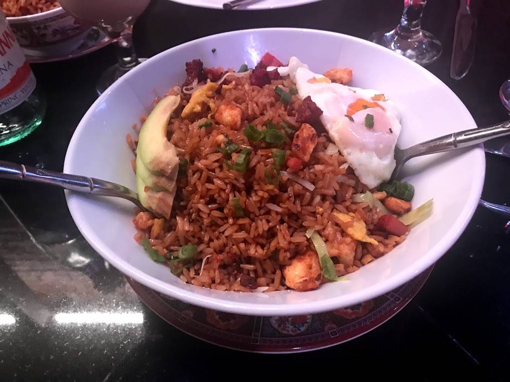 Chinito Latino | restaurant | 122 Dyckman St, New York, NY 10040, USA | 6465903628 OR +1 646-590-3628