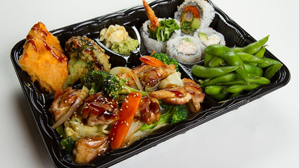 Umi Sushi & Teriyaki-Fairview Park Mall Kitchener | cafe | Fairview Park Mall, 2960 Kingsway Dr, Kitchener, ON N2C 1X1, Canada | 5198968930 OR +1 519-896-8930