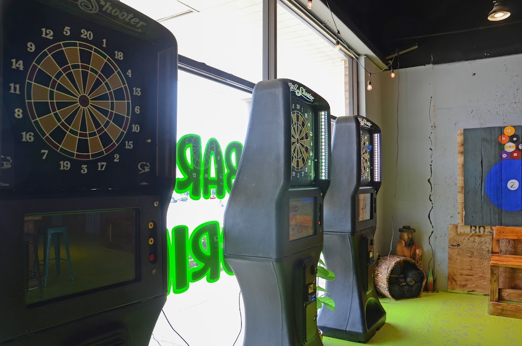 Yonah Pool Bar & Grill | restaurant | 201 Elizabeth St, Boaz, AL 35957, USA | 2562816500 OR +1 256-281-6500