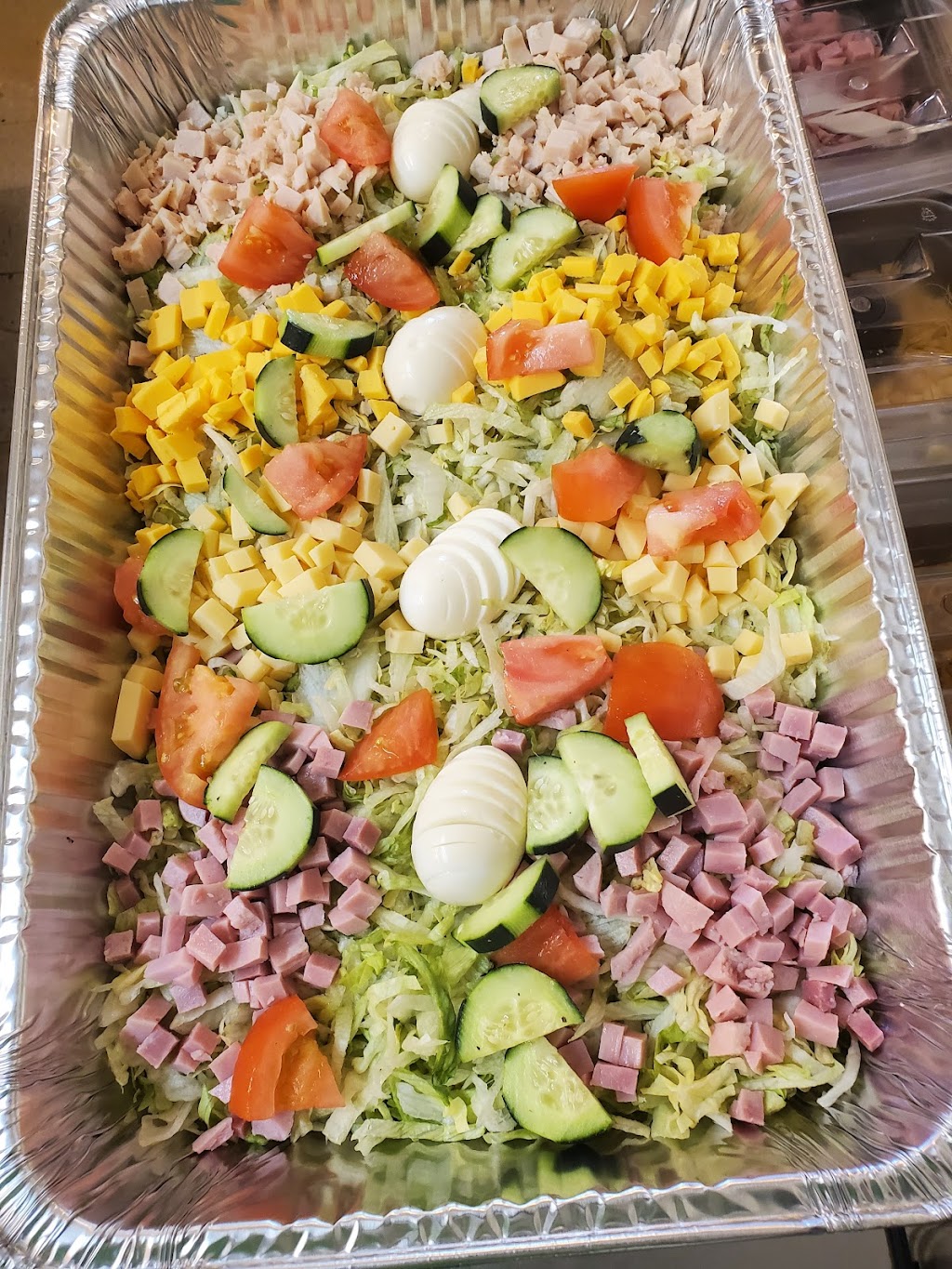 Unbeatable Eatables | restaurant | 1744 E 55th St, Chicago, IL 60615, USA | 7736755500 OR +1 773-675-5500