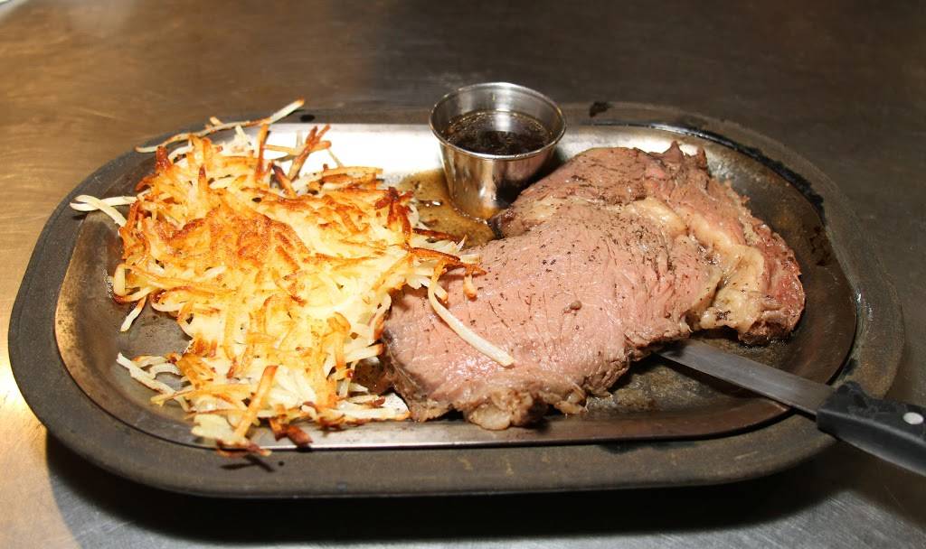 The Rivers Bar & Supper Club | restaurant | 141 County Rd KK, Amherst, WI 54406, USA | 7158243113 OR +1 715-824-3113