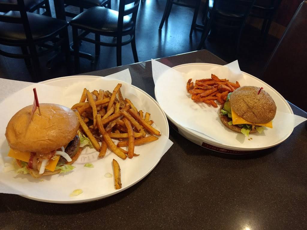 Mamas Pizza | restaurant | 9101 TX-26 #131, North Richland Hills, TX 76180, USA | 8172810571 OR +1 817-281-0571