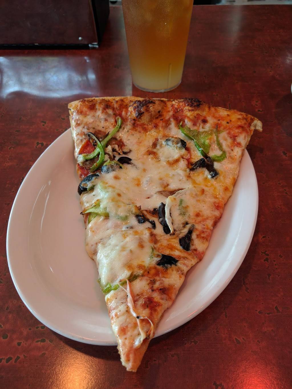 LuBos Ny Pizza | restaurant | 15352 E Ida Dr, Centennial, CO 80015, USA | 3036939196 OR +1 303-693-9196