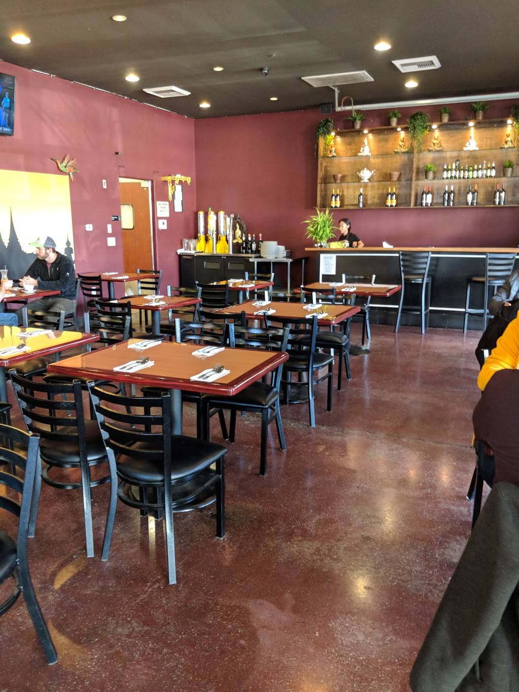 Sawasdee Thai Cuisine | restaurant | 1830 J St, Sacramento, CA 95811, USA | 9163298678 OR +1 916-329-8678