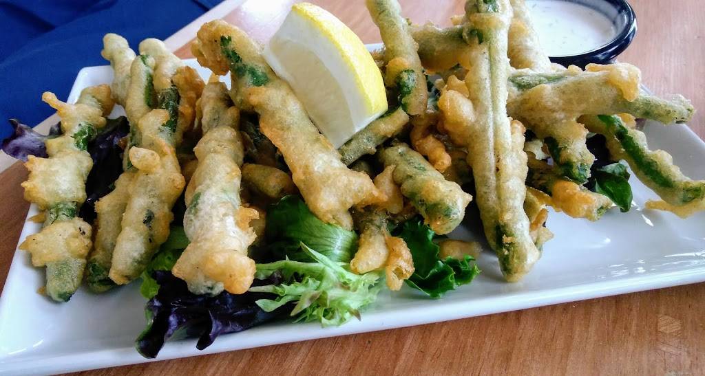 Reefpoint Brew House | restaurant | 2 Christopher Columbus Causeway, Racine, WI 53403, USA | 2628987333 OR +1 262-898-7333