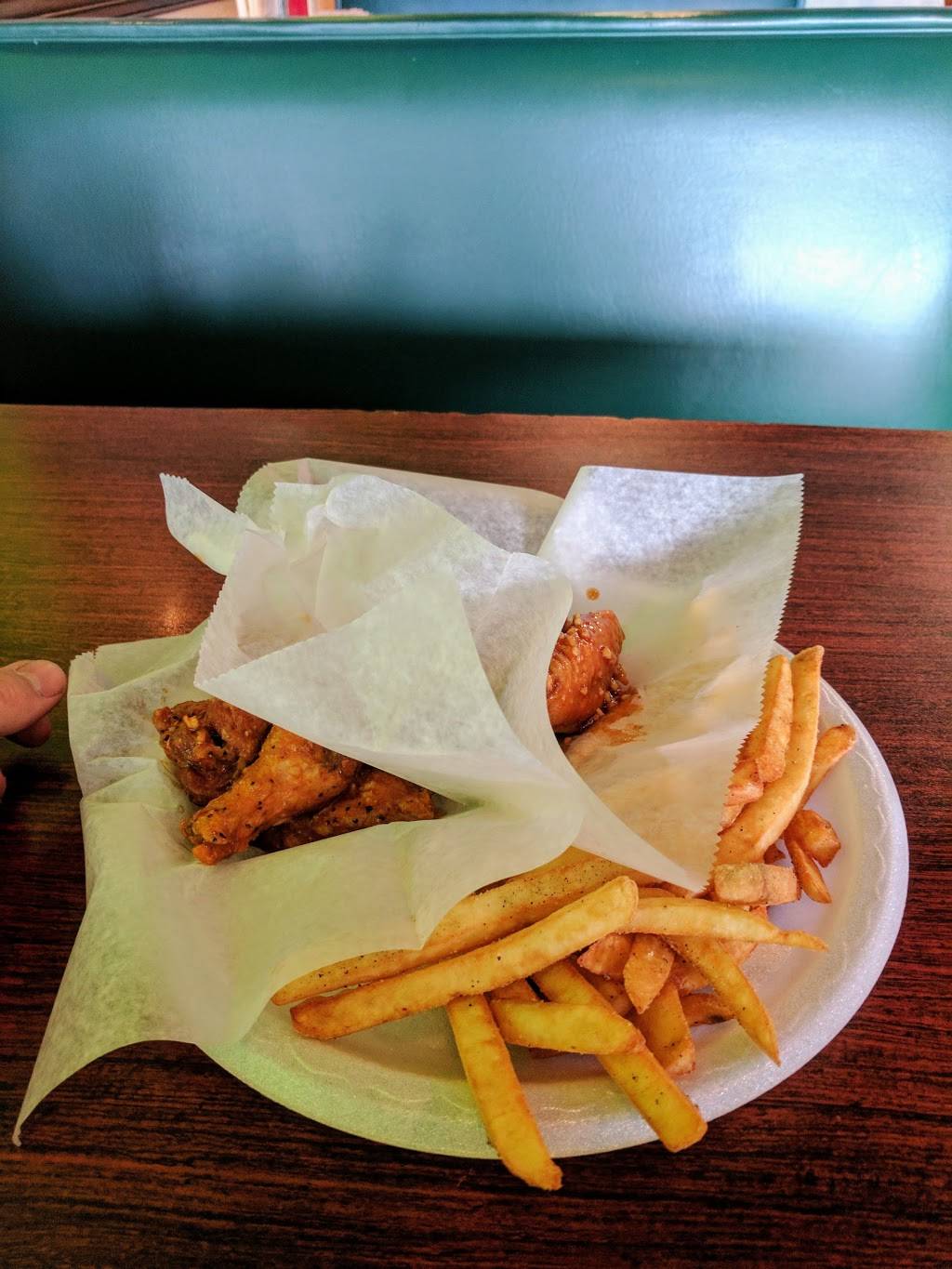 Wings and Burger Haven | meal takeaway | 2745 Sandy Plains Rd #128, Marietta, GA 30066, USA | 7709719915 OR +1 770-971-9915