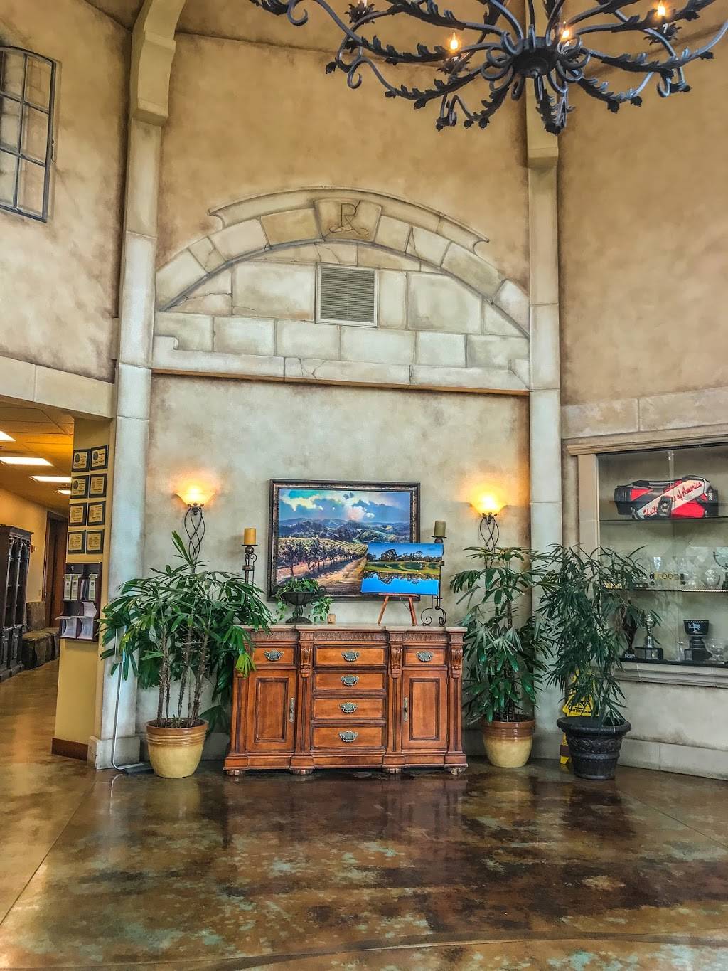 The Ridge Bar & Grill | restaurant | 2020 Golf Course Rd, Auburn, CA 95602, USA | 5308887888 OR +1 530-888-7888