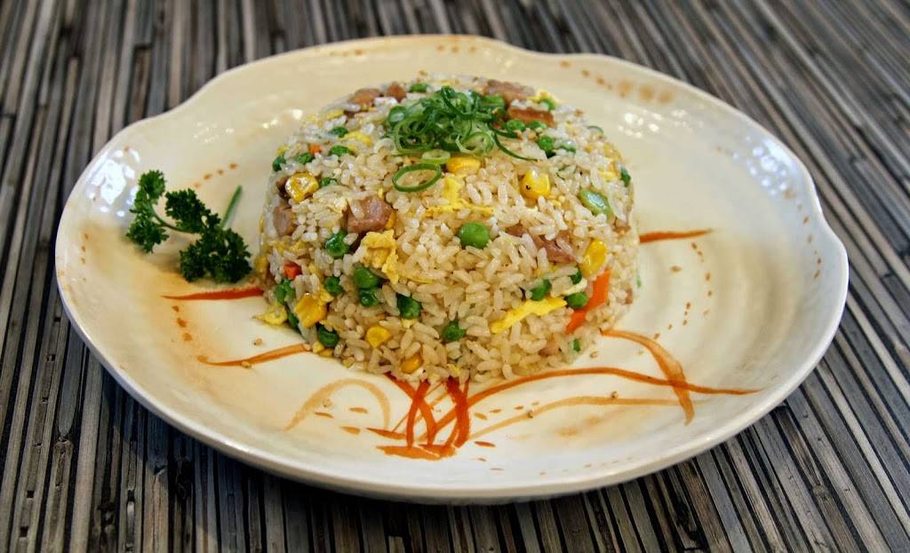 Yes Sushi Waterloo | restaurant | 583 King St N, Waterloo, ON N2V 2E5, Canada | 5198886066 OR +1 519-888-6066