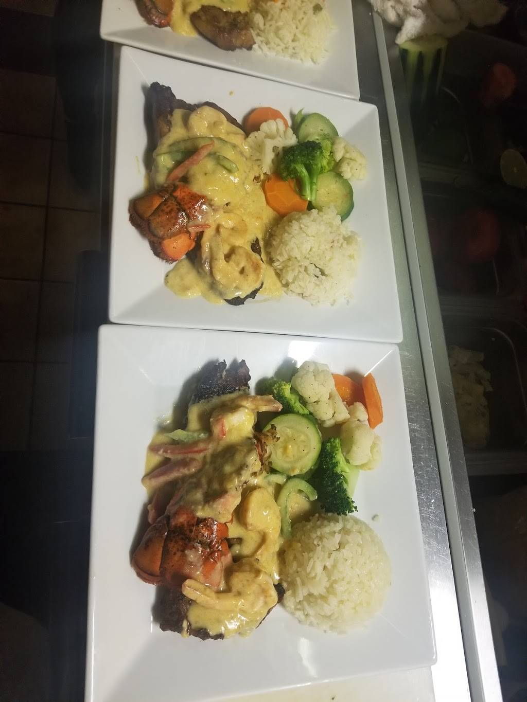 El Pulgarcito Restaurant and Bar | restaurant | 5313 Georgia Ave NW, Washington, DC 20011, USA | 2028462591 OR +1 202-846-2591