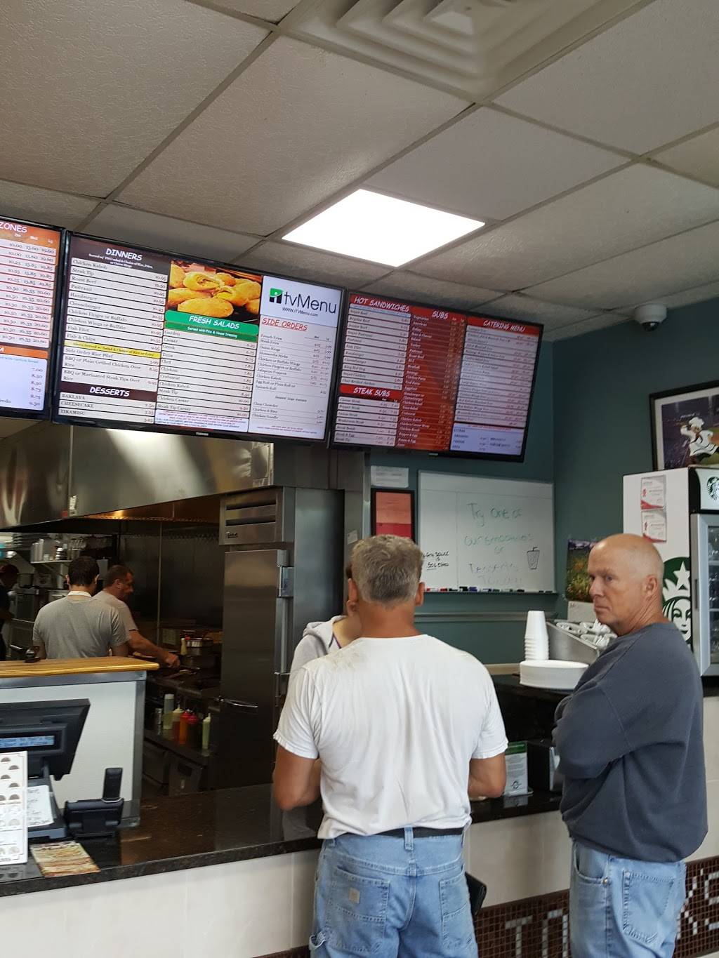 Maks Roast Beef And Pizza Bellingham | meal takeaway | 431 Pulaski Blvd, Bellingham, MA 02019, USA | 5089282758 OR +1 508-928-2758