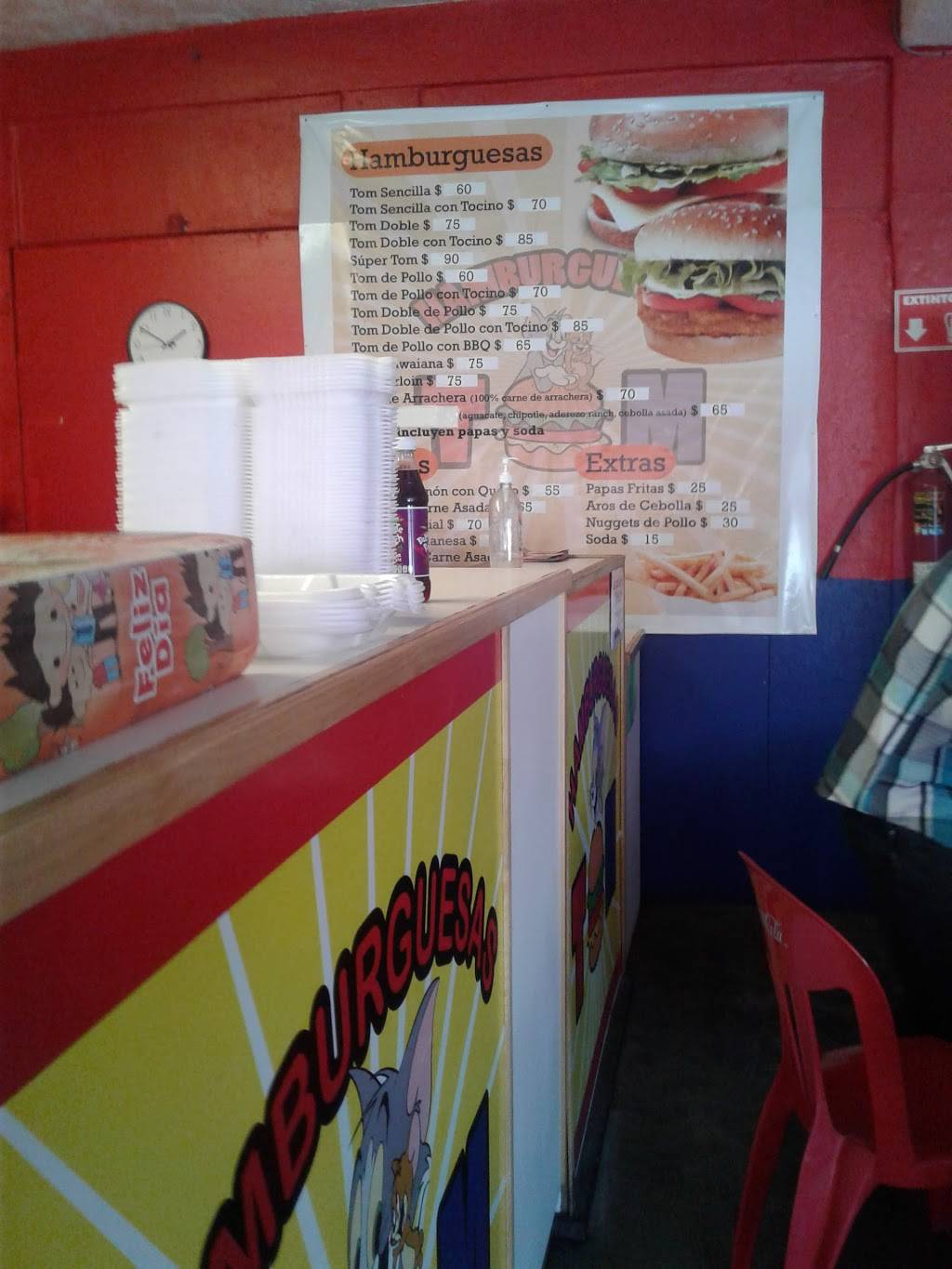 Hamburguesas Tom | restaurant | Paseo José María Morelos y Pavón 877, Industrial, 21430 Tecate, B.C., Mexico | 016651216987 OR +52 665 121 6987