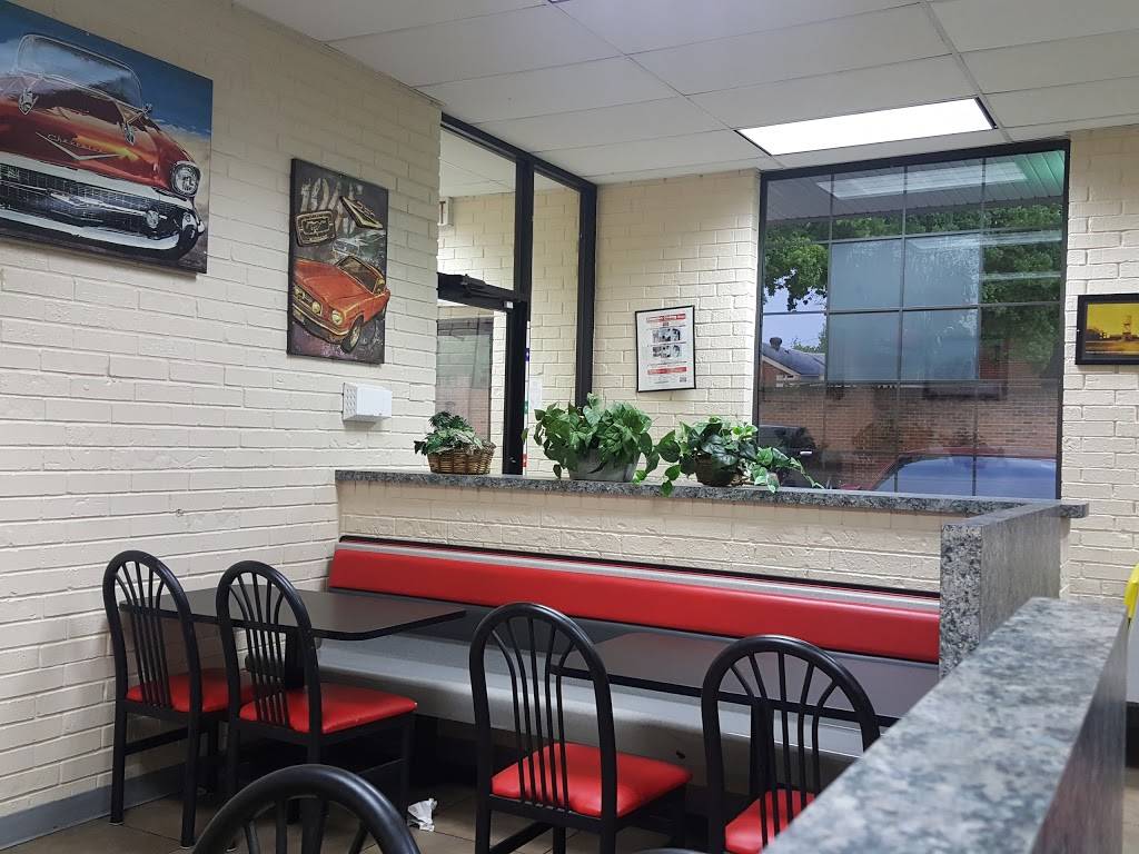 Sonic Drive-In | restaurant | 1425 N Loop 12, Irving, TX 75061, USA | 9724385720 OR +1 972-438-5720