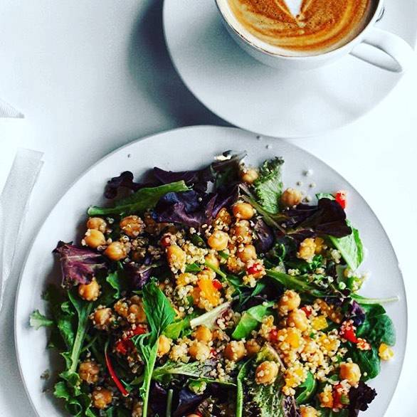 Sofá Café | cafe | 181 Concord St, Framingham, MA 01702, USA | 8572502381 OR +1 857-250-2381