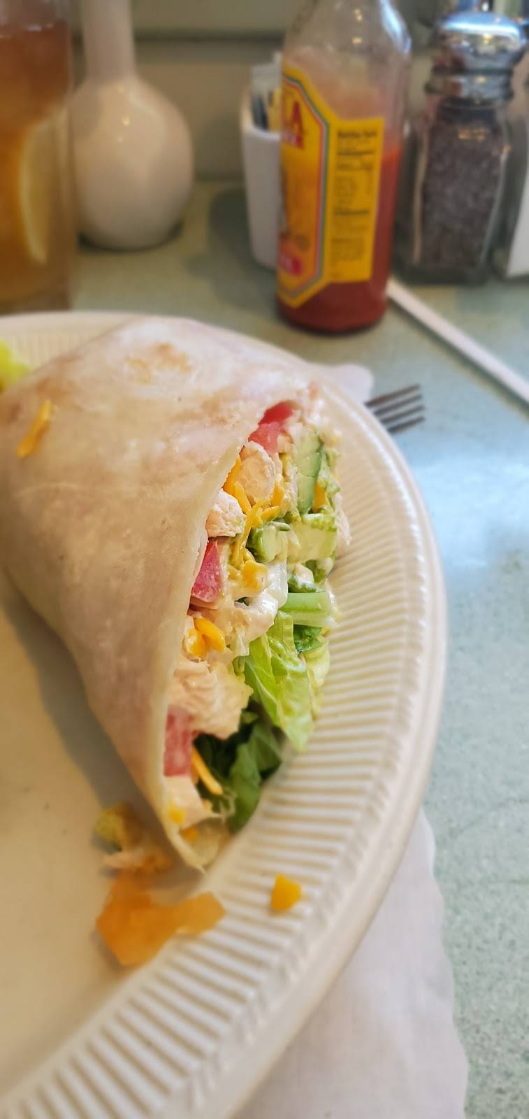 Montecito Coffee Shop | restaurant | 1498 E Valley Rd, Santa Barbara, CA 93108, USA | 8059696250 OR +1 805-969-6250