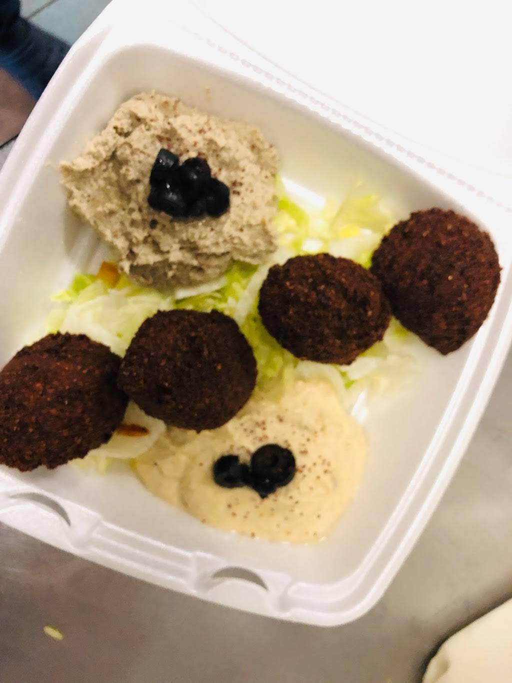 Osmows | restaurant | 790 Military Trail, Scarborough, ON M1E 4P7, Canada | 6473503325 OR +1 647-350-3325