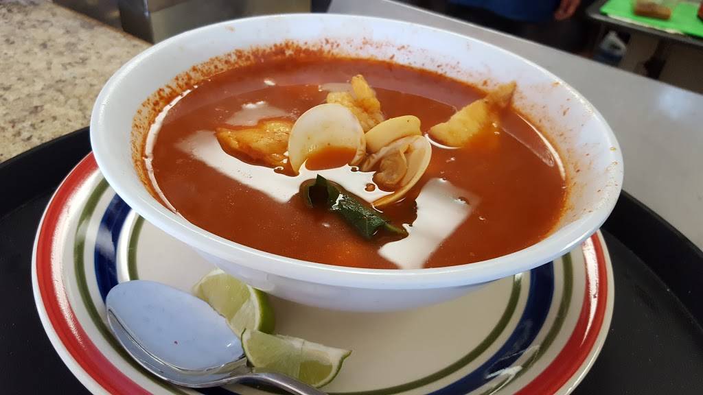 El rincon jarocho | restaurant | 901 W Seminary Dr, Fort Worth, TX 76115, USA | 8177082602 OR +1 817-708-2602