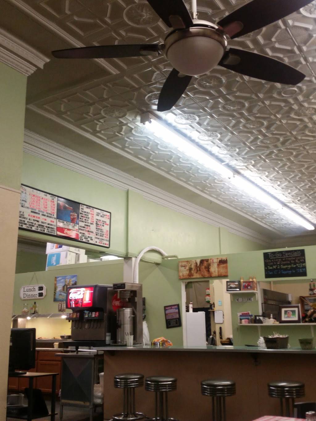 Village Pizza | restaurant | 107 N Van Buren St, New Athens, IL 62264, USA | 6184752207 OR +1 618-475-2207