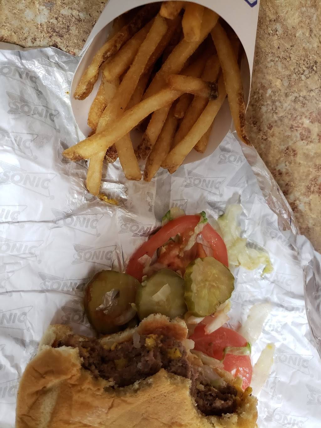 Sonic Drive-In | restaurant | 6501 W Glendale Ave, Glendale, AZ 85301, USA | 6238424515 OR +1 623-842-4515