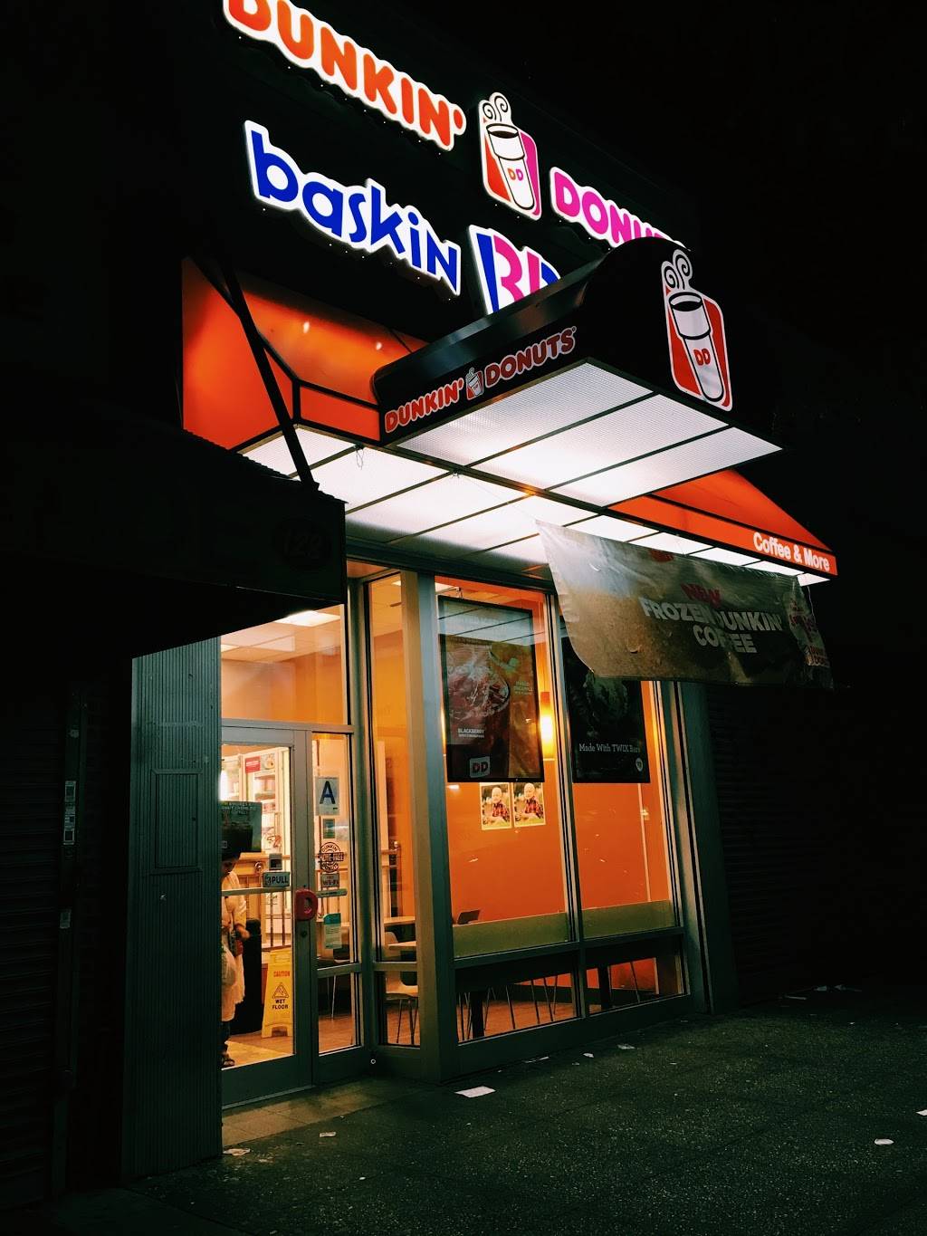 Dunkin | cafe | 130 Dyckman St, New York, NY 10040, USA | 2125440272 OR +1 212-544-0272