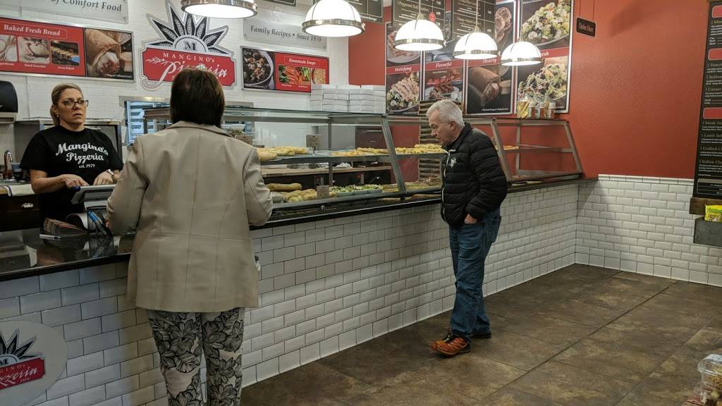 Mangino’s Pizzeria | restaurant | 2710 Wilmington Rd, New Castle, PA 16105, USA | 7242026689 OR +1 724-202-6689