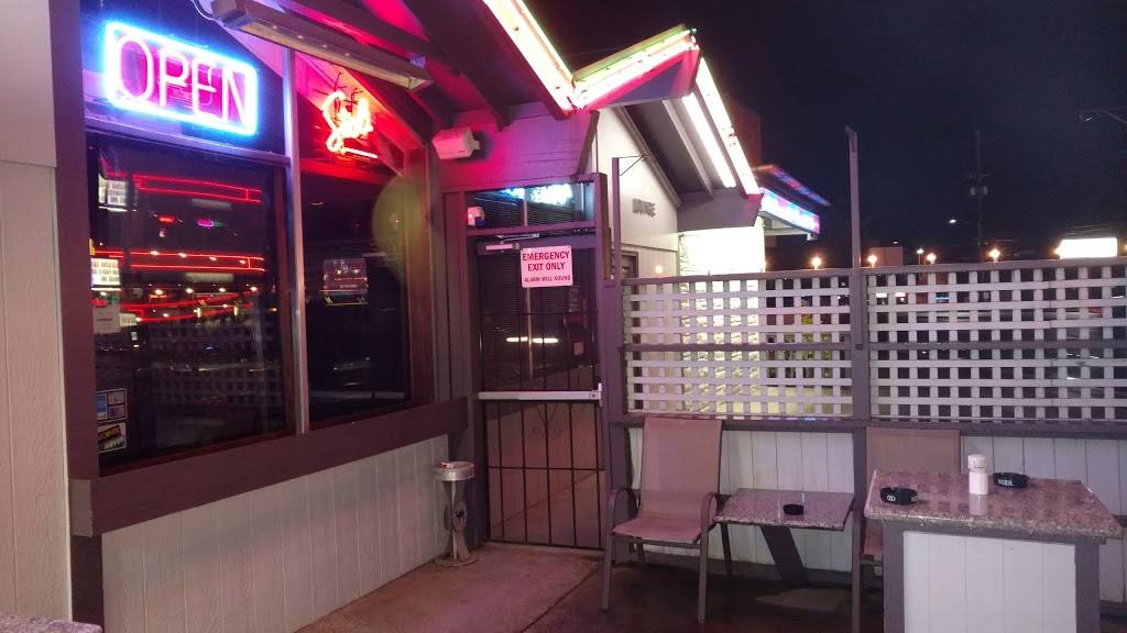 MIXERS Bar & Grill | night club | 11920 SW Pacific Hwy, Tigard, OR 97223, USA | 5036843011 OR +1 503-684-3011