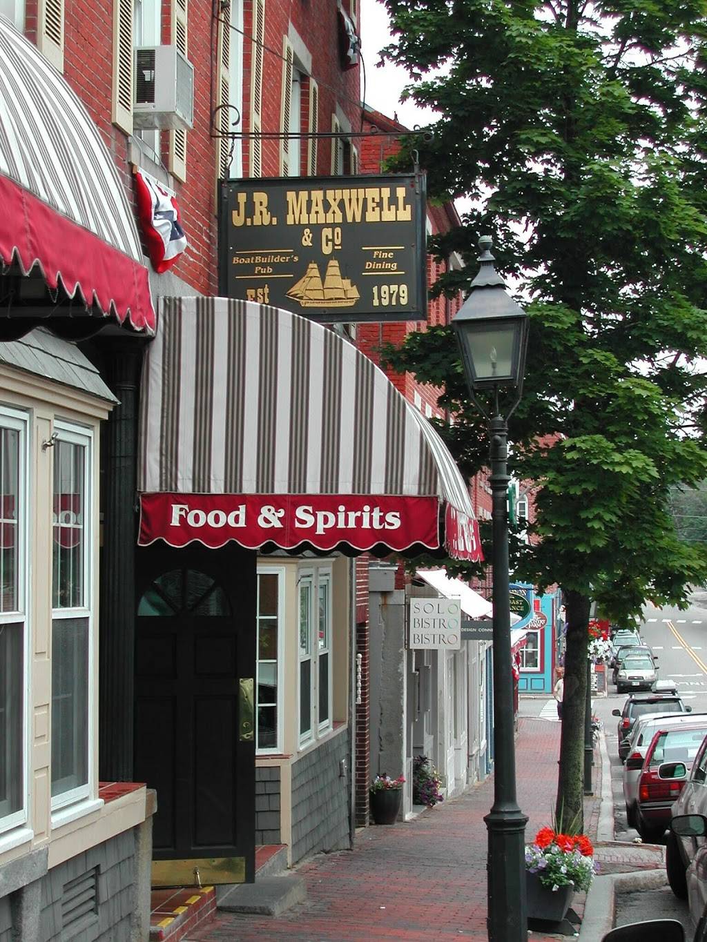 J R Maxwell & Co. | restaurant | 122 Front St, Bath, ME 04530, USA | 2074432014 OR +1 207-443-2014