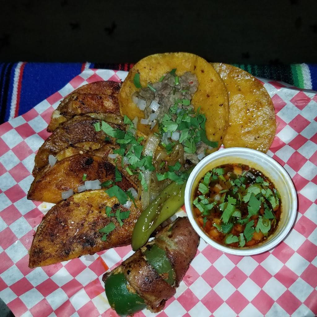 Lucky’s Taco’s | restaurant | 9600 Lake June Rd, Dallas, TX 75217, USA | 4693722343 OR +1 469-372-2343